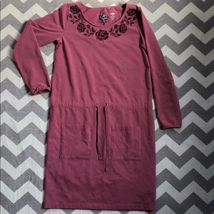Embroidered roses drawstring pockets dress!